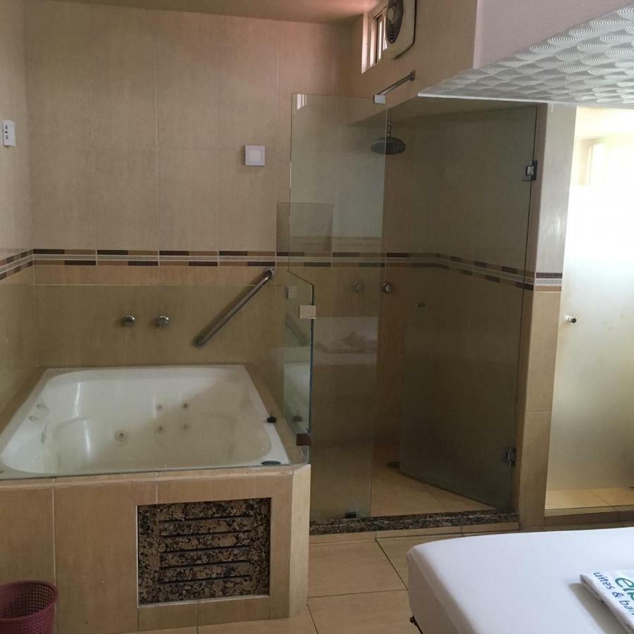 Hotel & Suites Elba Toluca Kültér fotó